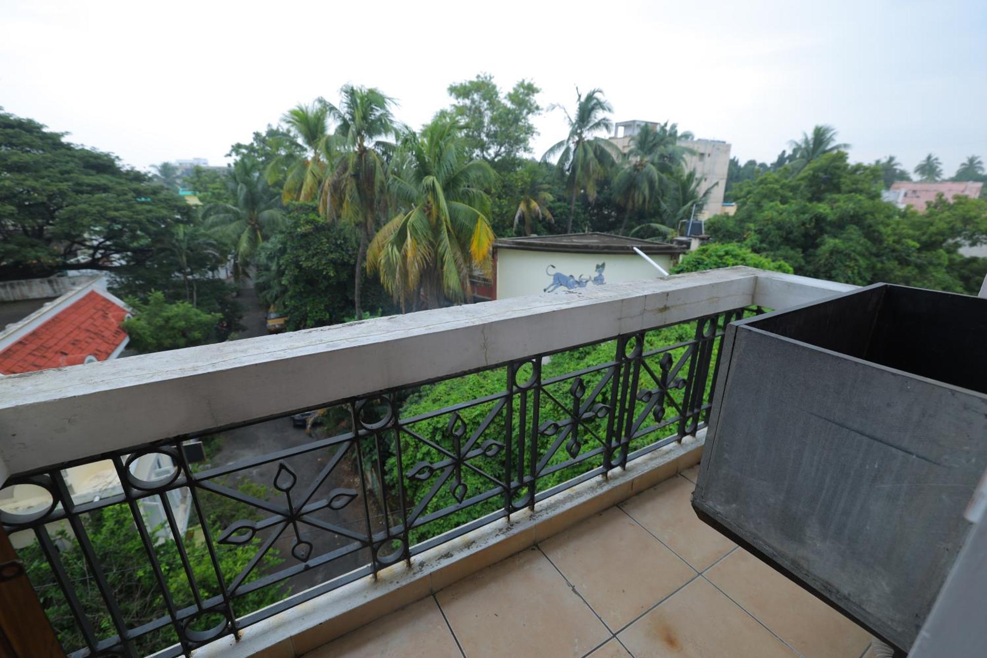 Sm Villa Pondicherry Bagian luar foto