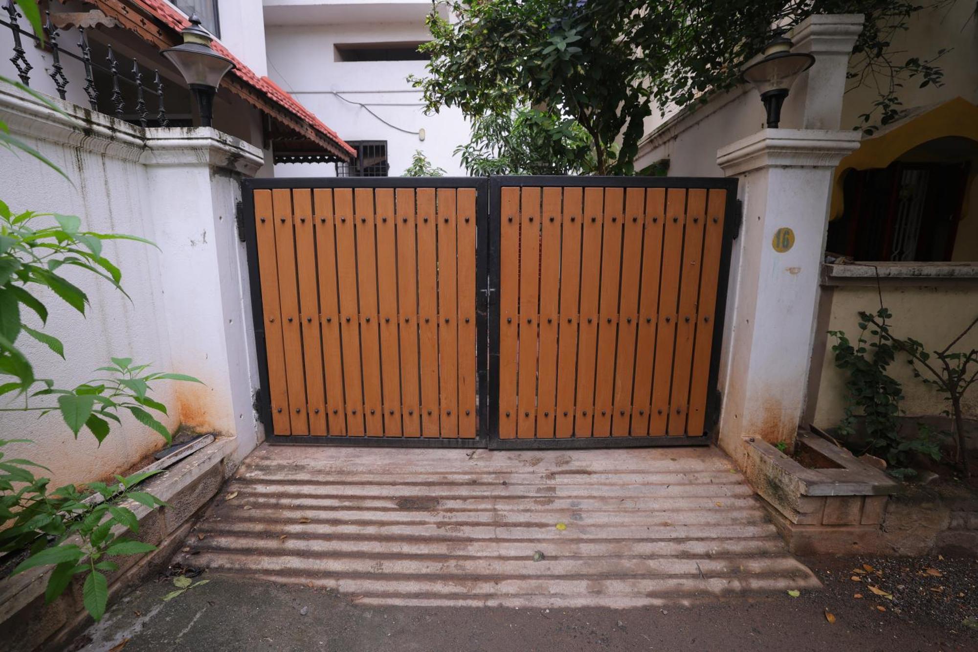 Sm Villa Pondicherry Bagian luar foto